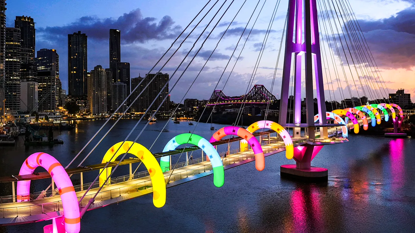 anz's-walk-this-way-by-craig-and-karl_kpgb-craig-and-karl-2_credit_-brizzy-pix_@brizzypix