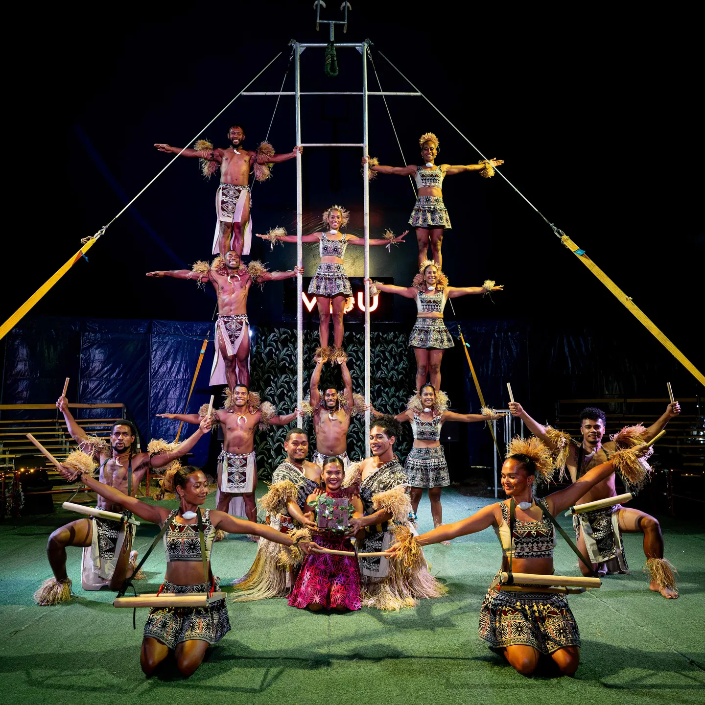 fijian-flying-circus-_-vou-2