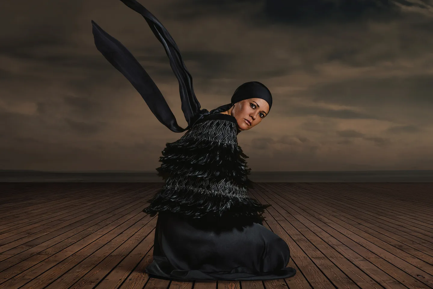 tiri_-te-araroa-woman-far-walking-credit-signy-bjorg