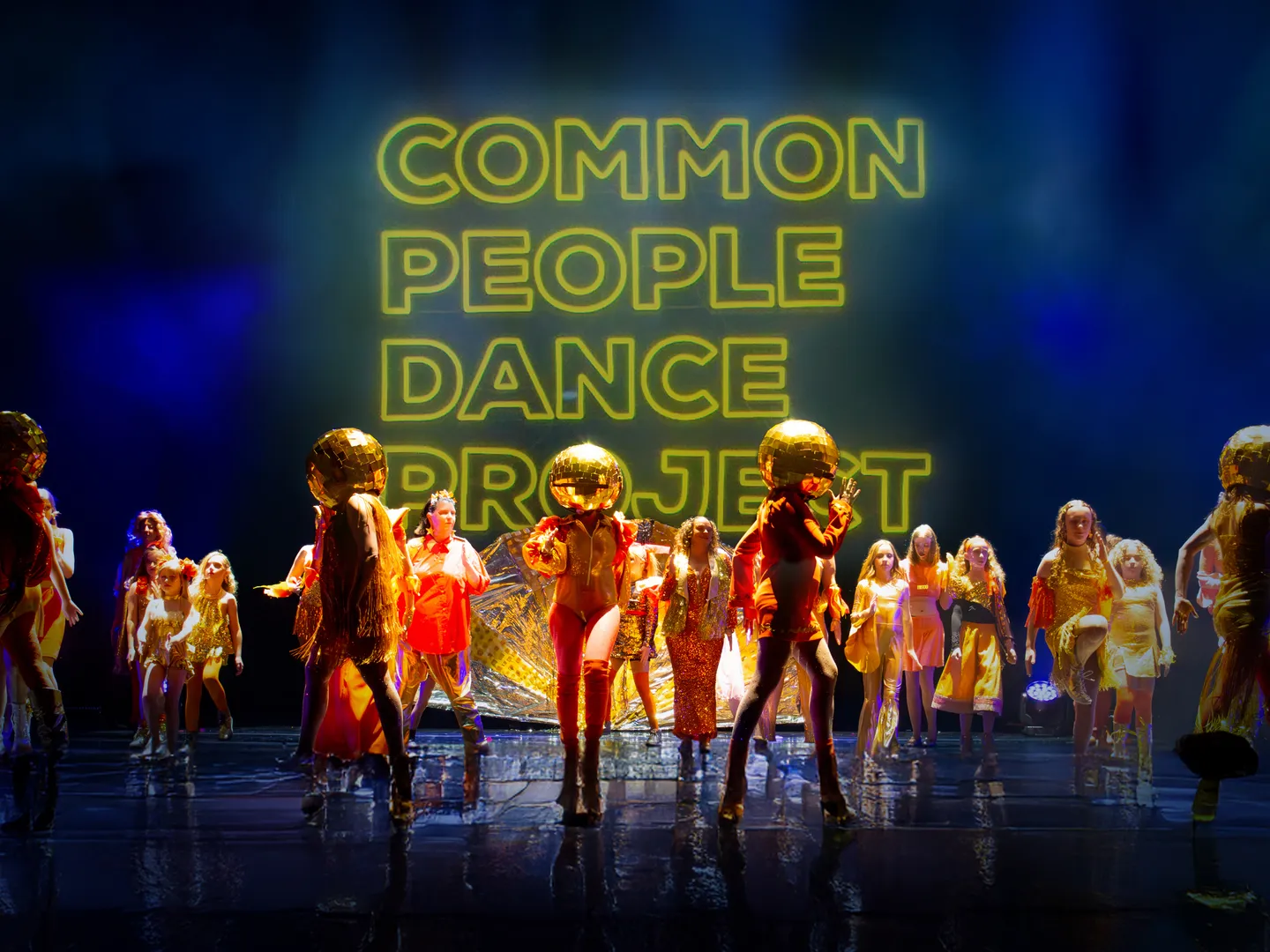 bf25_common-people-dance-3500x2333