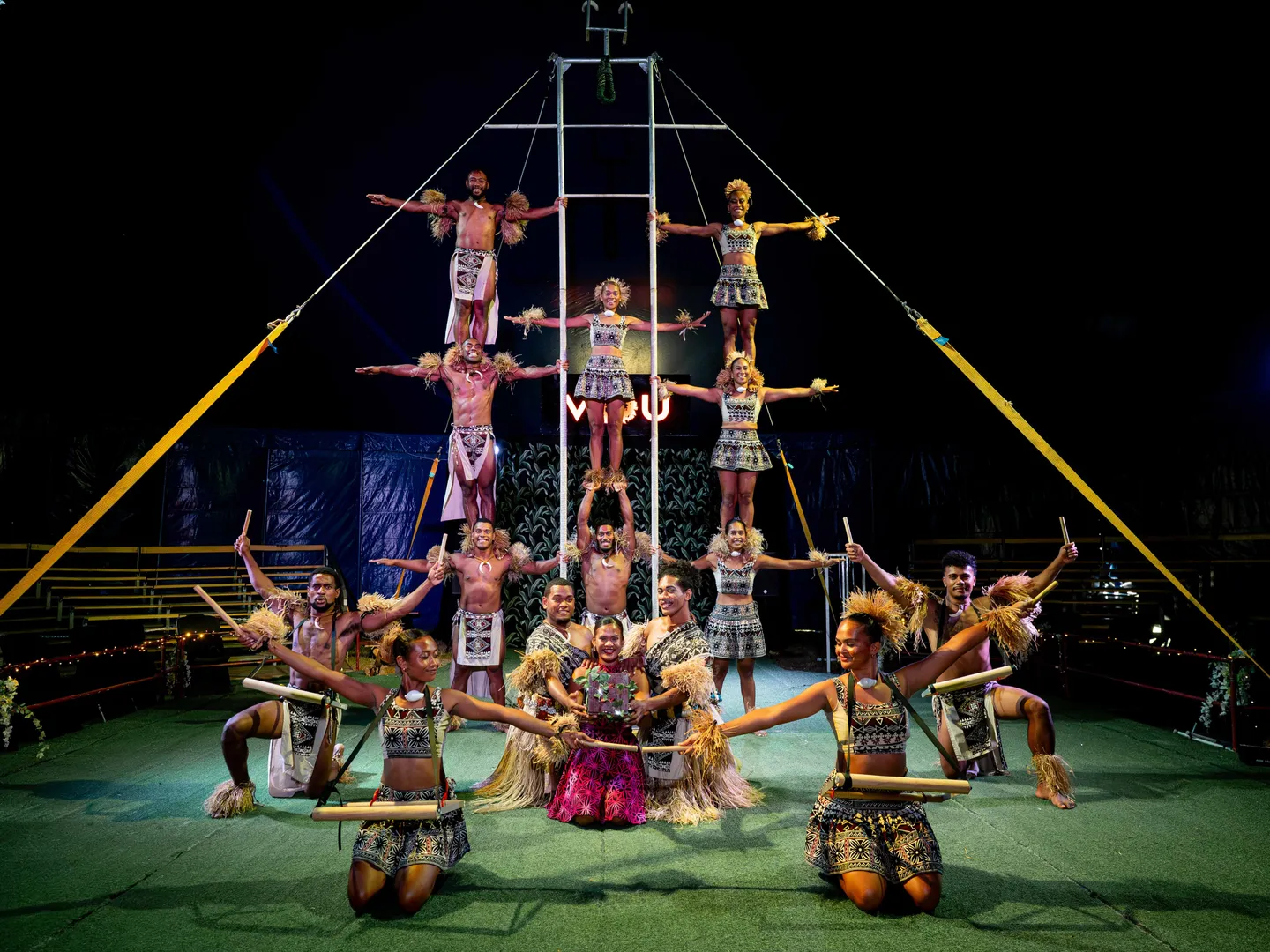fijian-flying-circus-_-vou-2