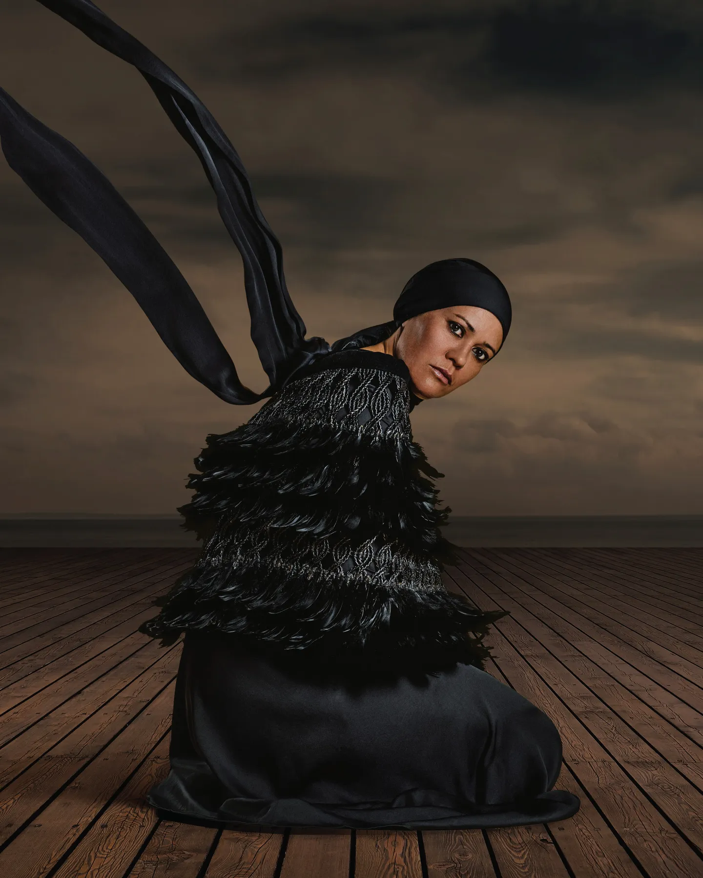tiri_-te-araroa-woman-far-walking-credit-signy-bjorg