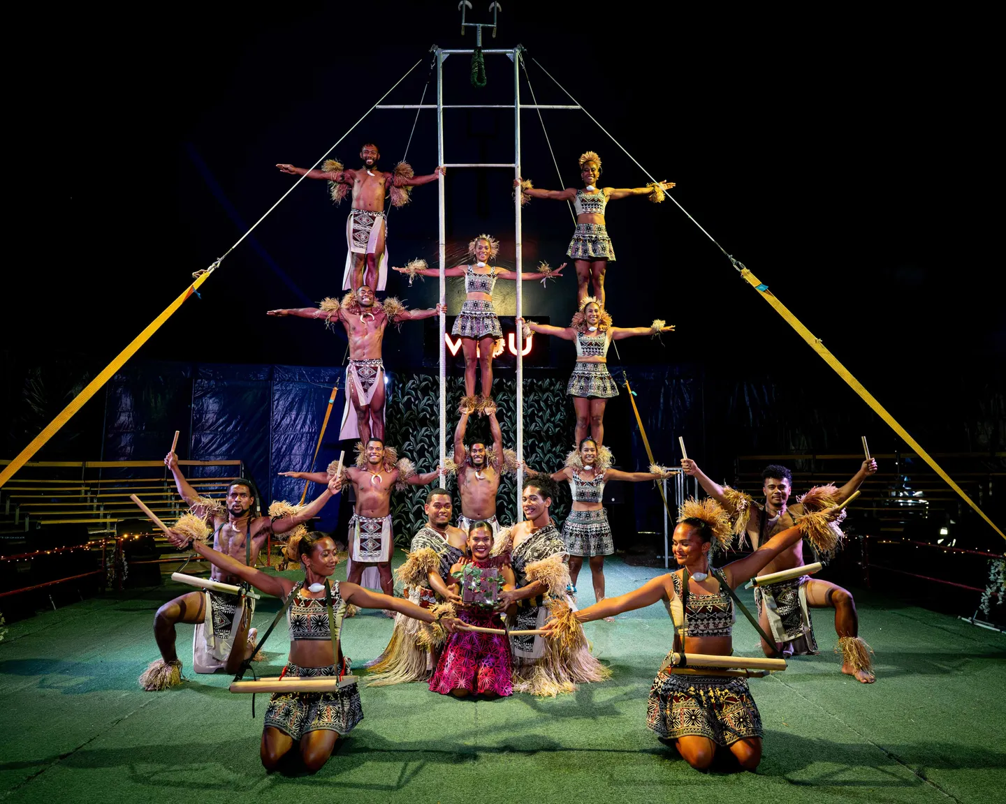 fijian-flying-circus-_-vou-2