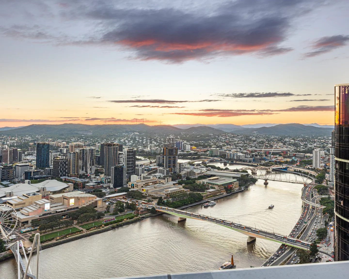 queens_wharf_residences_view_002