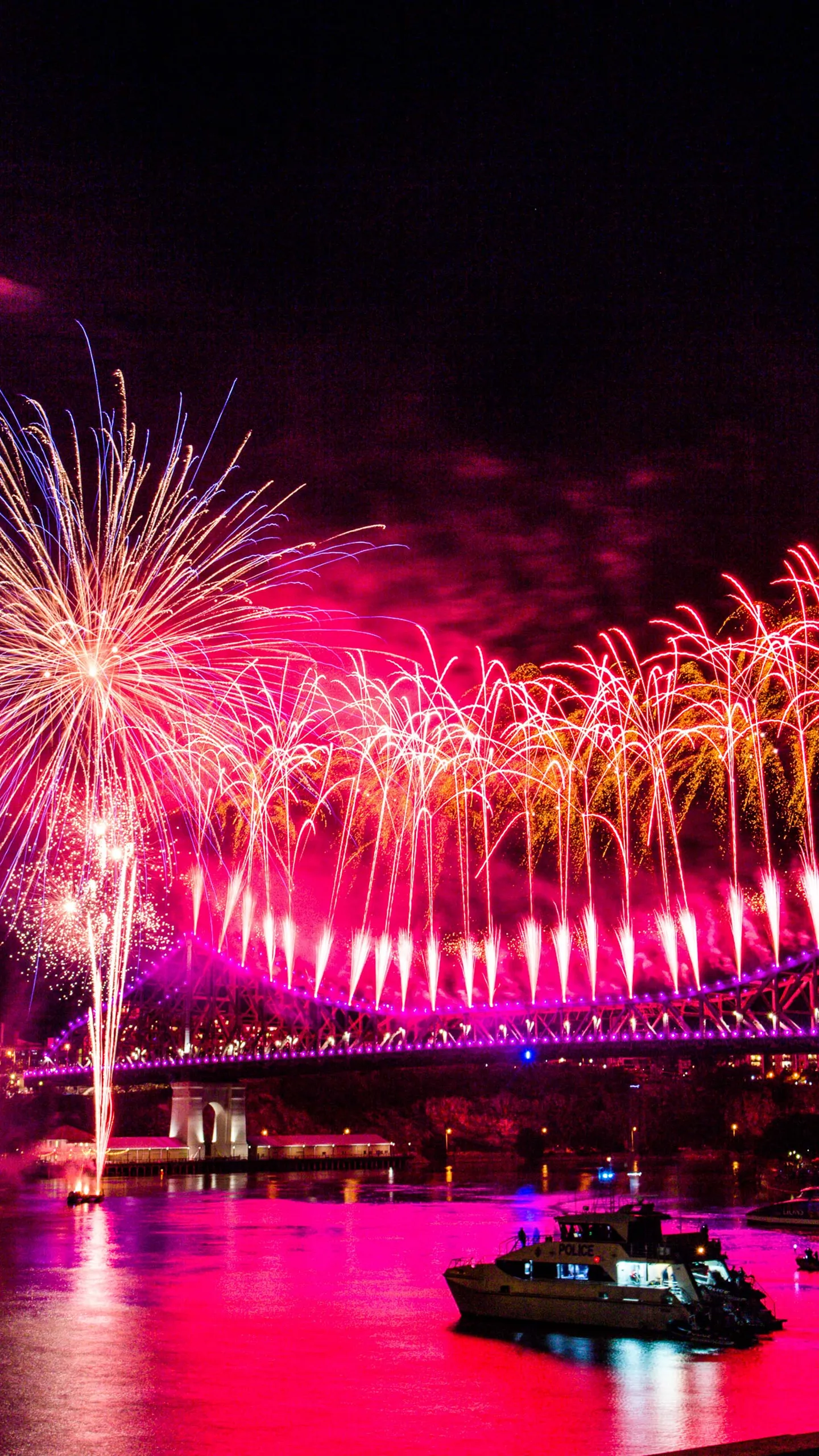 2015-sunsuper-riverfire-atmosphere-photography