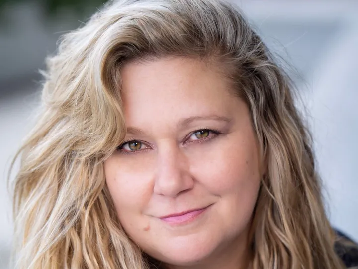 amy-ingram-headshot