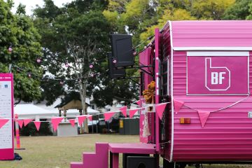 Pop-up Stage
